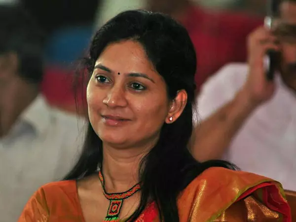 അനുഭവ സമ്പത്തിന്റെ കൈമുതലുമായി പ്രതിഭാ ഹരി