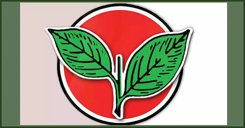 രണ്ടിലയിൽ കൂടുതൽ തെളിവുകൾ; ഇരുപക്ഷവും സത്യവാങ്മൂലം നൽകി രണ്ടിലയിൽ കൂടുതൽ തെളിവുകൾ; ഇരുപക്ഷവും സത്യവാങ്മൂലം നൽകി