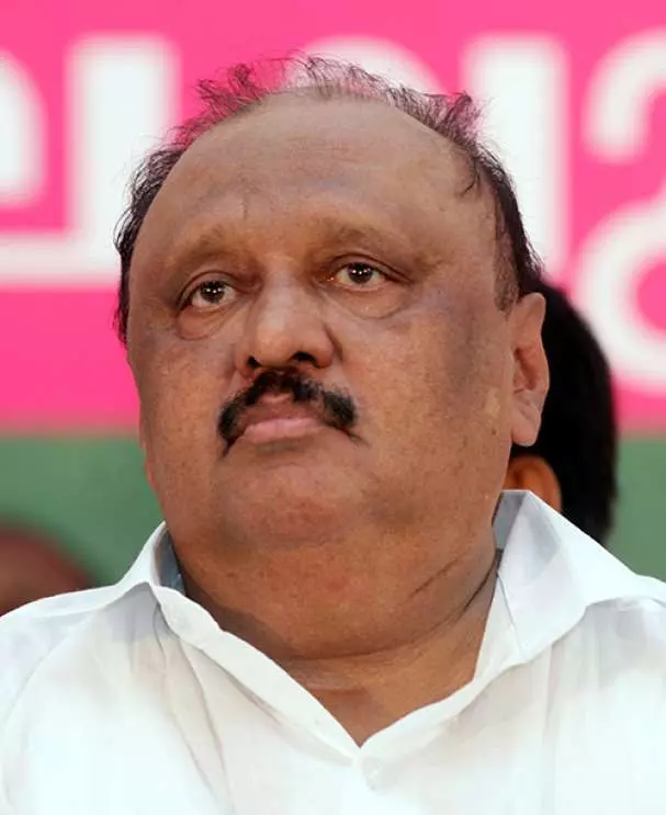 തോമസ് ചാണ്ടിയുടെ രാജിക്കാര്യത്തില് നാളെ തീരുമാനമുണ്ടാകില്ലെന്ന് എന്സിപി തോമസ് ചാണ്ടിയുടെ രാജിക്കാര്യത്തില് നാളെ തീരുമാനമുണ്ടാകില്ലെന്ന് എന്സിപി