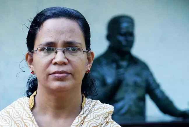 വടകര പിടിക്കാന്‍ ആര്‍എംപിയും; രമ പ്രചരണം തുടങ്ങി