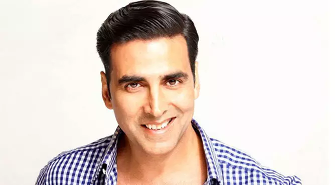 അക്ഷയ് കുമാറിനെ ലണ്ടന് വിമാനത്താവളത്തില് തടഞ്ഞുവെച്ചു അക്ഷയ് കുമാറിനെ ലണ്ടന് വിമാനത്താവളത്തില് തടഞ്ഞുവെച്ചു