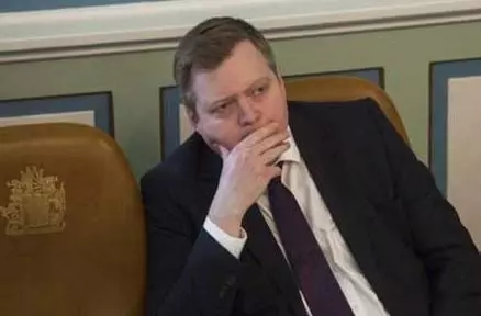 പനാമയിലെ കള്ളപ്പണം: ഐസ്ലാന്ഡ് പ്രധാനമന്ത്രി രാജിവെച്ചു പനാമയിലെ കള്ളപ്പണം: ഐസ്ലാന്ഡ് പ്രധാനമന്ത്രി രാജിവെച്ചു