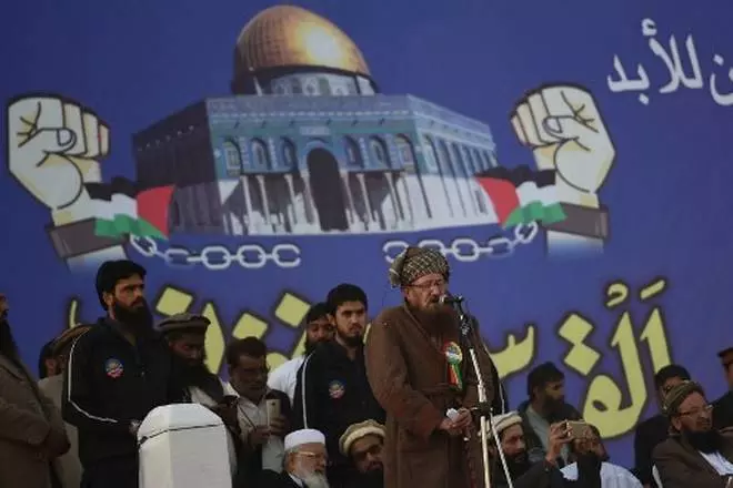 ഹാഫിസ് സഈദിനെ വിട്ടയക്കാന് കോടതി ഉത്തരവിട്ടു ഹാഫിസ് സഈദിനെ വിട്ടയക്കാന് കോടതി ഉത്തരവിട്ടു