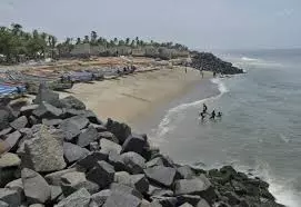 കുടുങ്ങി കിടക്കുന്ന ലക്ഷദ്വീപ് നിവാസികളുടെ യാത്ര; അനിശ്ചിതത്വം തുടരുന്നു കുടുങ്ങി കിടക്കുന്ന ലക്ഷദ്വീപ് നിവാസികളുടെ യാത്ര; അനിശ്ചിതത്വം തുടരുന്നു