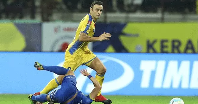 ബെര്ബറ്റോവിന് സുപ്പര് സ്റ്റാര് സിന്ഡ്രോം, ബ്ലാസ്റ്റേഴ്സില് പാളയത്തില് പടയെന്ന് റിപ്പോര്ട്ട് ബെര്ബറ്റോവിന് സുപ്പര് സ്റ്റാര് സിന്ഡ്രോം, ബ്ലാസ്റ്റേഴ്സില് പാളയത്തില് പടയെന്ന് റിപ്പോര്ട്ട്