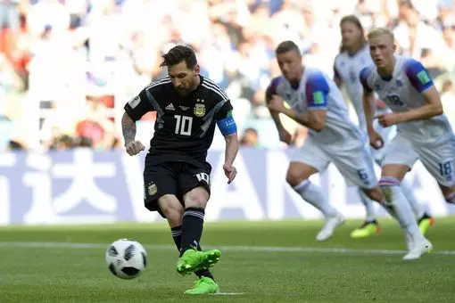 മെസിയും പെനാല്‍റ്റിയും