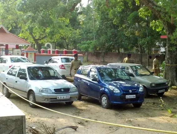 ശാര്‍ക്കര ക്ഷേത്ര വളപ്പിലെ വെടിക്കോപ്പുകള്‍ ഇന്ന് നിര്‍വീര്യമാക്കും