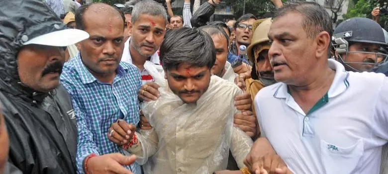 സിനിമയില്‍ പട്ടേല്‍ വേണ്ട; ഗുജറാത്ത് ചിത്രത്തിന് 100 കട്ട് വിധിച്ച് സെന്‍സര്‍ ബോര്‍ഡ്