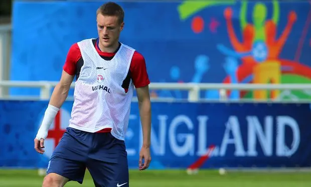 വാര്ഡി ലെസ്റ്റര് സിറ്റിയില് തുടരും വാര്ഡി ലെസ്റ്റര് സിറ്റിയില് തുടരും