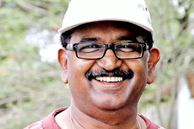 സലാലയിലെ മലയാളി സമൂഹത്തിൽ ദൃശ്യമാകുന്ന സ്നേഹവും സൗഹാർദവും മാതൃകാപരമെന്ന് ബ്ലസി സലാലയിലെ മലയാളി സമൂഹത്തിൽ ദൃശ്യമാകുന്ന സ്നേഹവും സൗഹാർദവും മാതൃകാപരമെന്ന് ബ്ലസി