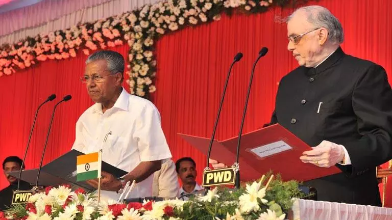 പിണറായി മുഖ്യമന്ത്രിയെന്ന നിലയില് സത്യപ്രതിജ്ഞ ചെയ്തിട്ടില്ലെന്ന് പി സി ജോര്ജ് പിണറായി മുഖ്യമന്ത്രിയെന്ന നിലയില് സത്യപ്രതിജ്ഞ ചെയ്തിട്ടില്ലെന്ന് പി സി ജോര്ജ്