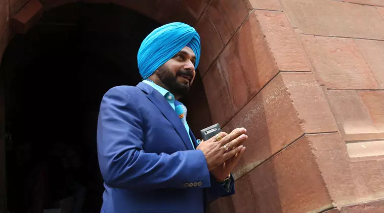 പഞ്ചാബ് വിടില്ല, പാര്ട്ടി സംസ്ഥാനത്തിന് മുകളിലല്ലെന്ന് സിദ്ദു പഞ്ചാബ് വിടില്ല, പാര്ട്ടി സംസ്ഥാനത്തിന് മുകളിലല്ലെന്ന് സിദ്ദു