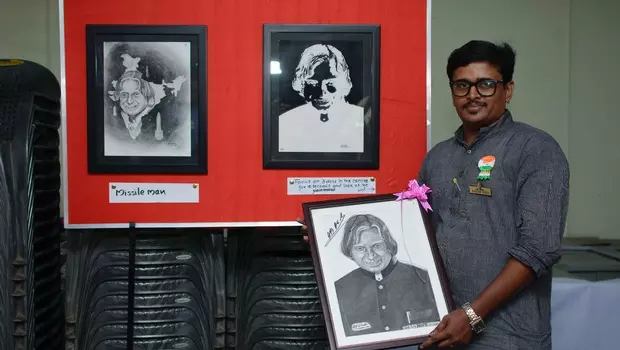 എപിജെയ്ക്കുള്ള ആദരവുമായി കലാം യുഗ ചിത്ര പ്രദര്ശനം എപിജെയ്ക്കുള്ള ആദരവുമായി കലാം യുഗ ചിത്ര പ്രദര്ശനം