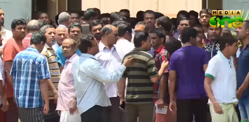 സൌദിയില്‍ നിന്നും നാട്ടിലേക്ക് മടങ്ങാന്‍ തയ്യാറായ തൊഴിലാളികളുടെ യാത്രാനടപടികള്‍ പുരോഗമിക്കുന്നു