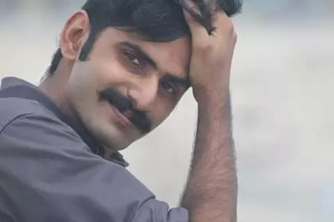 നിലമ്പൂരില് ബസ് കുടുംബശ്രീ സ്ഥാപനത്തിലേക്ക് ഇടിച്ചുകയറി യുവാവ് മരിച്ചു നിലമ്പൂരില് ബസ് കുടുംബശ്രീ സ്ഥാപനത്തിലേക്ക് ഇടിച്ചുകയറി യുവാവ് മരിച്ചു