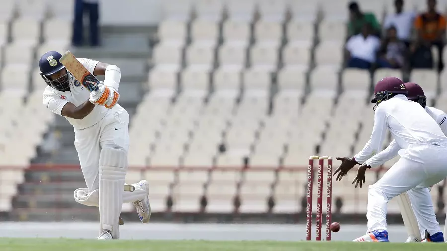 വെസ്റ്റിന്ഡീസിനെതിരെ ഇന്ത്യക്ക് ഭേദപ്പെട്ട തുടക്കം വെസ്റ്റിന്ഡീസിനെതിരെ ഇന്ത്യക്ക് ഭേദപ്പെട്ട തുടക്കം