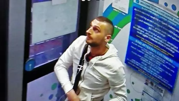 എടിഎം മോഷണ സംഘത്തില് അഞ്ച് പേരെന്ന് മുഖ്യപ്രതി എടിഎം മോഷണ സംഘത്തില് അഞ്ച് പേരെന്ന് മുഖ്യപ്രതി