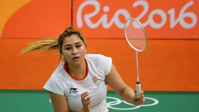 ബാഡ്മിന്റണില്‍ തിരിച്ചടി; അശ്വിനി - ജ്വാല സഖ്യം പുറത്ത്