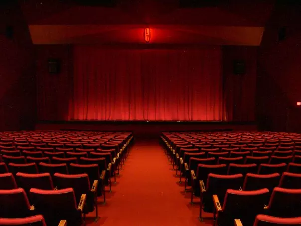 മള്ട്ടിപ്ലക്സുകളില് ഭക്ഷ്യവസ്തുക്കള്ക്ക് അമിതവില; ലീഗല് മെട്രോളജി വകുപ്പ് കേസെടുത്തു മള്ട്ടിപ്ലക്സുകളില് ഭക്ഷ്യവസ്തുക്കള്ക്ക് അമിതവില; ലീഗല് മെട്രോളജി വകുപ്പ് കേസെടുത്തു