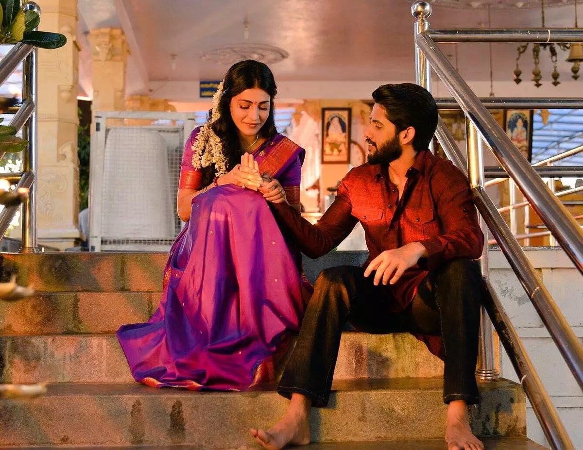 എവരേ...പ്രേമണു മായന്തി.. മലരിന്റെ തെലുങ്ക് പാട്ട് കേള്ക്കാം എവരേ...പ്രേമണു മായന്തി.. മലരിന്റെ തെലുങ്ക് പാട്ട് കേള്ക്കാം