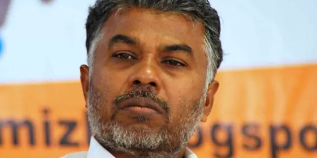 മൌനം വെടിഞ്ഞ് പെരുമാള്‍ മുരുകന്‍; കവിതാസമാഹാരത്തിന്റെ പ്രകാശനം ഉടന്‍