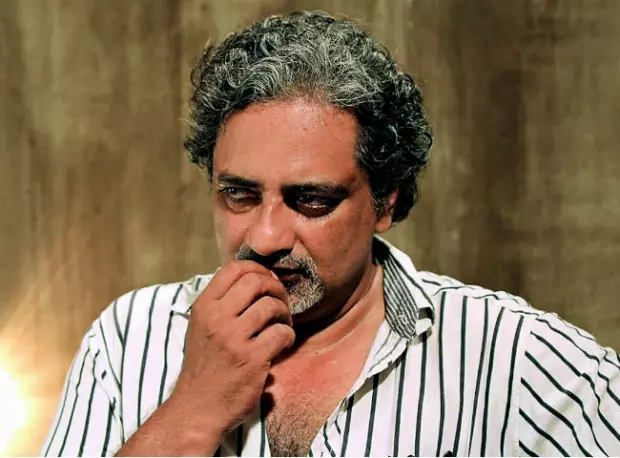 നമുക്ക്‌ വേണ്ടത്‌ മാണിക്യ മലരോ അതോ മനുഷ്യകുരുതിയോ?: ജോയ് മാത്യു