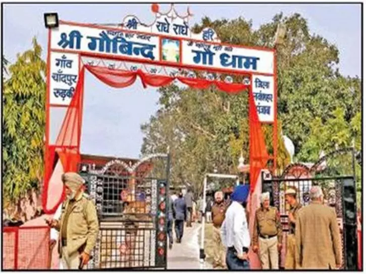 ബിജെപി നേതാവ് മകന്റെ വിവാഹ സല്ക്കാര ചടങ്ങ് നടത്തിയത് ഗോശാലയില് ബിജെപി നേതാവ് മകന്റെ വിവാഹ സല്ക്കാര ചടങ്ങ് നടത്തിയത് ഗോശാലയില്