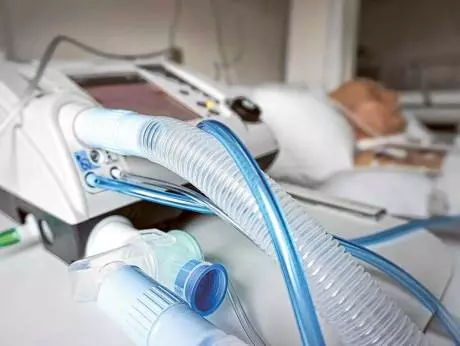 മനുഷ്യ ക്ലോണിങ്ങും ദയാവധവും പൂര്ണമായി നിരോധിച്ച് യുഎഇയില് നിയമം മനുഷ്യ ക്ലോണിങ്ങും ദയാവധവും പൂര്ണമായി നിരോധിച്ച് യുഎഇയില് നിയമം