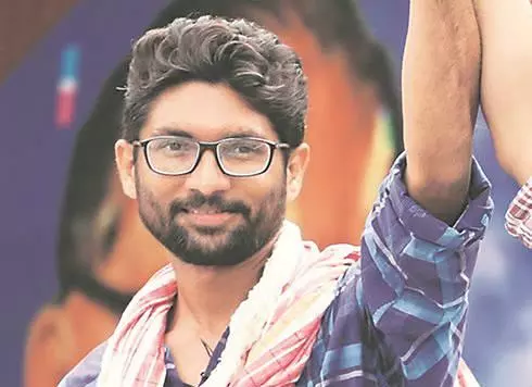 ജിഗ്നേഷ് മേവാനിയെ ഗുജറാത്ത് പൊലീസ് വിട്ടയച്ചു