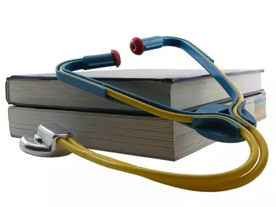 രണ്ട് സ്വാശ്രയ മെഡിക്കല്‍ കോളജുകളുടെ പ്രവേശ നടപടി റദ്ദാക്കി