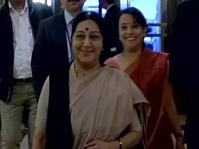 യുഎന് പൊതുസമ്മേളനത്തില് പങ്കെടുക്കാന് സുഷമ സ്വരാജ് ന്യൂയോര്ക്കിലെത്തി യുഎന് പൊതുസമ്മേളനത്തില് പങ്കെടുക്കാന് സുഷമ സ്വരാജ് ന്യൂയോര്ക്കിലെത്തി