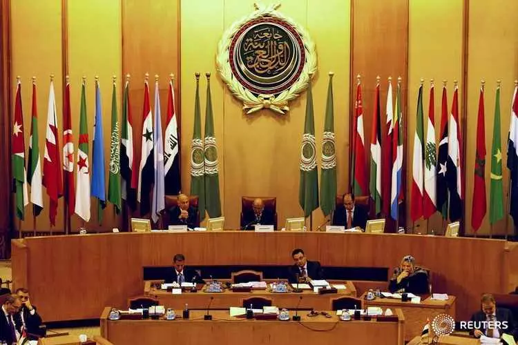 സിറിയന് പ്രശ്നം കലുഷിതമാകുന്നതിനിടെ നാളെ അറബ് ലീഗ് യോഗം സിറിയന് പ്രശ്നം കലുഷിതമാകുന്നതിനിടെ നാളെ അറബ് ലീഗ് യോഗം