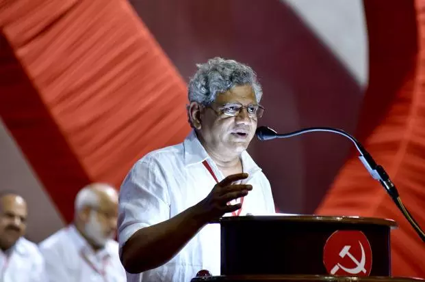 ബിജെപി ഭരണത്തിന്റെ കീഴില് ജനാധിപത്യം ഭീഷണി നേരിടുന്നുവെന്ന് യെച്ചൂരി ബിജെപി ഭരണത്തിന്റെ കീഴില് ജനാധിപത്യം ഭീഷണി നേരിടുന്നുവെന്ന് യെച്ചൂരി