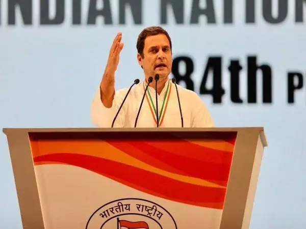 നേതാക്കളിലും അണികളിലും ആവേശം വിതച്ച് പ്ലീനറി സമ്മേളനം