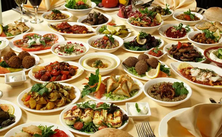 ലുലു ഹൈപ്പർ മാർക്കറ്റ് ഫുഡ് ഫെസ്റ്റിവൽ സംഘടിപ്പിച്ചു ലുലു ഹൈപ്പർ മാർക്കറ്റ് ഫുഡ് ഫെസ്റ്റിവൽ സംഘടിപ്പിച്ചു