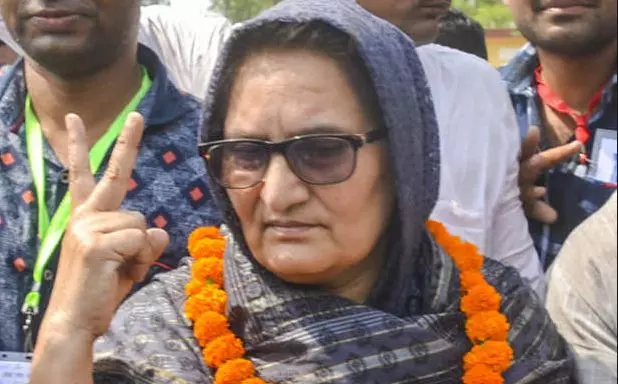 വ്യാജപ്രചാരണം: ഹിന്ദു യുവവാഹിനിക്കെതിരെ നിയമ നടപടിക്കൊരുങ്ങി തബസ്സും വ്യാജപ്രചാരണം: ഹിന്ദു യുവവാഹിനിക്കെതിരെ നിയമ നടപടിക്കൊരുങ്ങി തബസ്സും