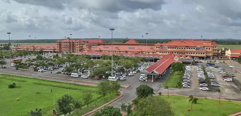 നെടുമ്പാശ്ശേരിയില്‍ നാവികസേനയുടെ എയര്‍ എന്‍ക്ലേവ് തുറന്നു