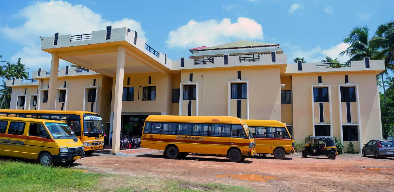 പീസ് ഇന്റര്‍നാഷനല്‍ സ്‌കൂളിനെതിരെ പോലീസ് കേസെടുത്തു