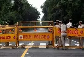 ഉത്സവ കാലം കണക്കിലെടുത്ത് ഡല്ഹിയില് കനത്ത സുരക്ഷാക്രമീകരണം ഉത്സവ കാലം കണക്കിലെടുത്ത് ഡല്ഹിയില് കനത്ത സുരക്ഷാക്രമീകരണം