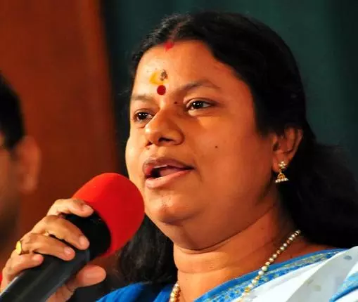 കോണ്‍ഗ്രസ്സില്‍ പുരുഷാധിപത്യമെന്ന ബിന്ദുകൃഷ്ണയുടെ മുറവിളിക്ക് ഫലം കണ്ടു....