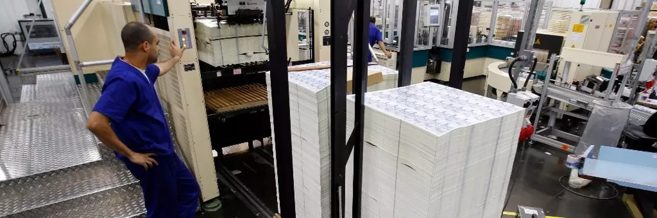 വീണ്ടും തിരിച്ചടി; പുതിയ 500 രൂപ നോട്ടിന്റെ അച്ചടി നിര്‍ത്തിവെച്ചു