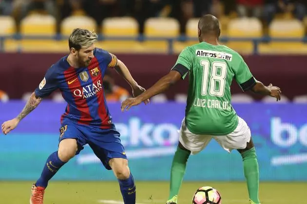 ബാഴ്‍സക്ക് അറബ് മണ്ണില്‍ നിറം മങ്ങിയ ജയം