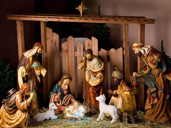 തിരുപ്പിറവിയുടെ ഓര്മയില് ക്രിസ്മസ്; ലോകമെമ്പാടും ആഘോഷങ്ങള് തിരുപ്പിറവിയുടെ ഓര്മയില് ക്രിസ്മസ്; ലോകമെമ്പാടും ആഘോഷങ്ങള്