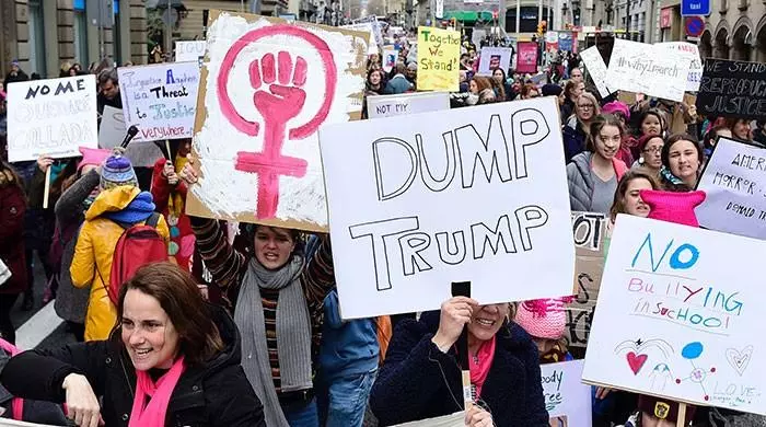ട്രംപിനെതിരെ വ്യാപക പ്രതിഷേധവുമായി സ്ത്രീകള്‍