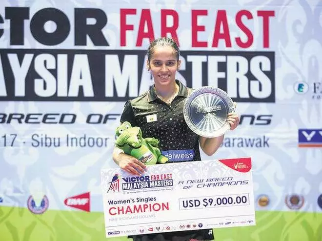 മലേഷ്യന്‍ കിരീടം സൈനക്ക്