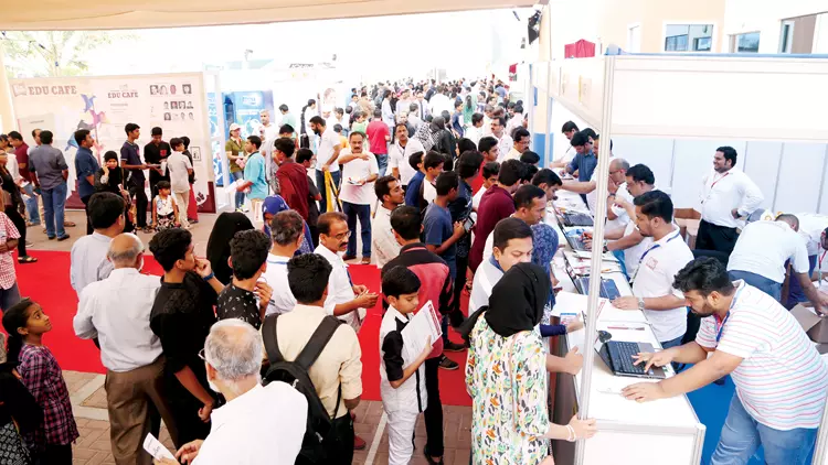 ഗള്ഫ് മാധ്യമം സംഘടിപ്പിച്ച എജുകഫേയില് വന്പങ്കാളിത്തം ഗള്ഫ് മാധ്യമം സംഘടിപ്പിച്ച എജുകഫേയില് വന്പങ്കാളിത്തം