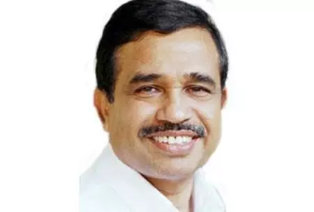 പാണക്കാട് തങ്ങള്‍ പറഞ്ഞാല്‍ മലപ്പുറം ലോക്സഭ മണ്ഡലത്തില്‍ മത്സരിക്കുമെന്ന് കെഎന്‍എ ഖാദര്‍