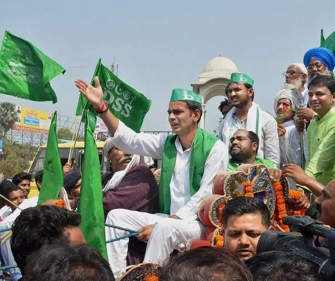 ആര്‍എസ്എസിന് ബദലായി ഡിഎസ്എസുമായി ലാലുവിന്‍റെ മകന്‍