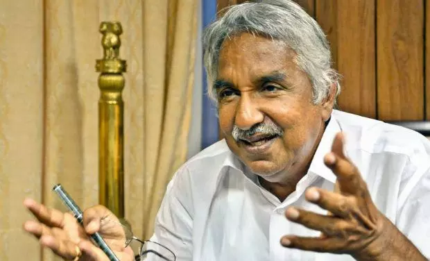 പരസ്യത്തില്‍ പറഞ്ഞകാര്യങ്ങള്‍ കുടുംബത്തെ ബോധ്യപ്പെടുത്തണമെന്ന് ഉമ്മന്‍ചാണ്ടി