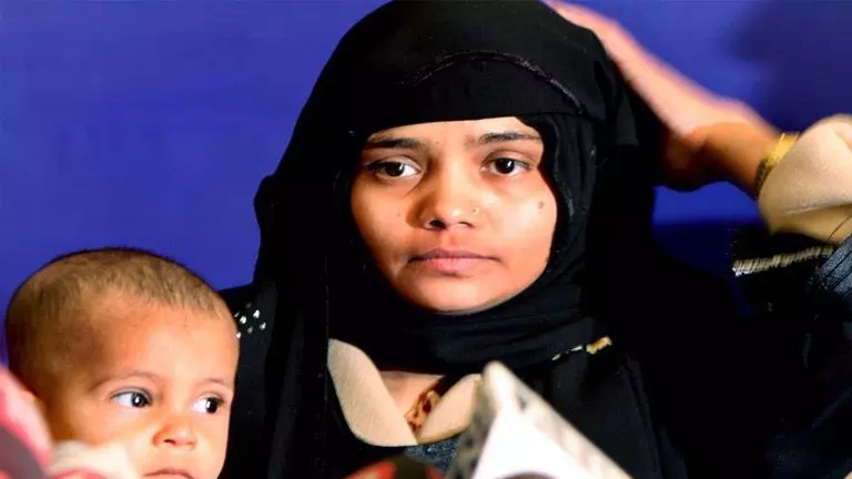 തനിക്കും നീതി കിട്ടി, പ്രതികള്ക്ക് ഒരിക്കലും പരോള് കൊടുക്കരുത്: ബില്ക്കിസ് ബാനോ തനിക്കും നീതി കിട്ടി, പ്രതികള്ക്ക് ഒരിക്കലും പരോള് കൊടുക്കരുത്: ബില്ക്കിസ് ബാനോ